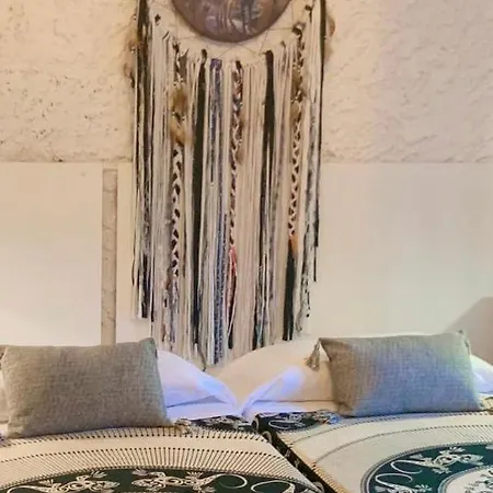 Ibiza Paradise 圣埃乌拉利亚