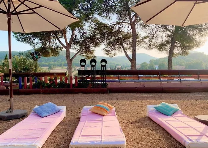 Ibiza Paradise Couette-café *