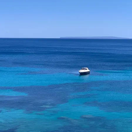Bed & Breakfast Ibiza Paradise *