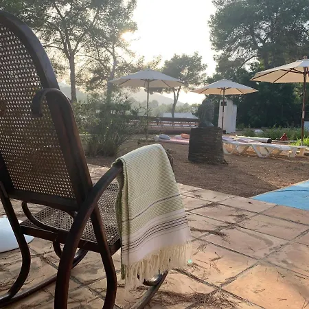 Bed & Breakfast Ibiza Paradise *