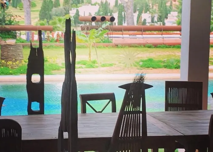 Ibiza Paradise Готель типу 